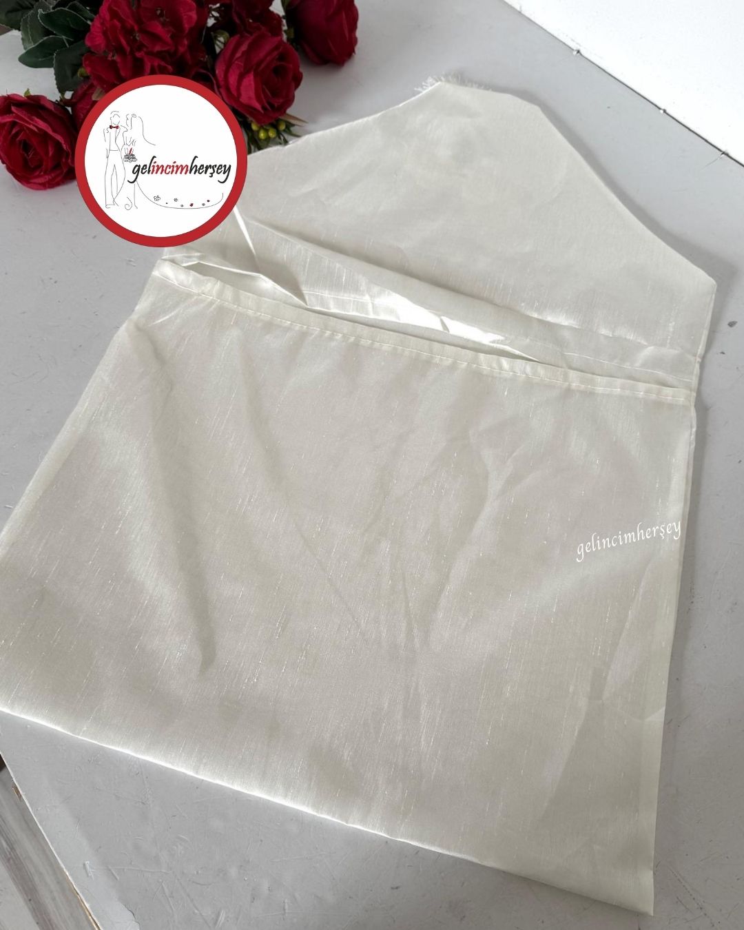 Gelincimherşey Saten Fiyonklu Zarf Bohça Krem