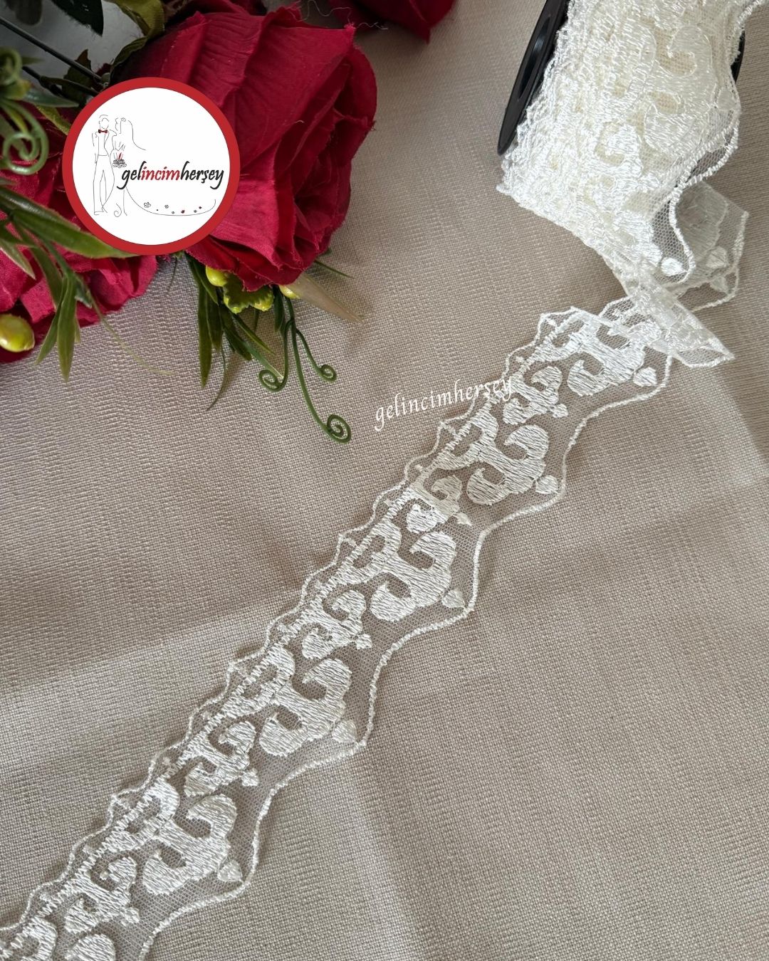 GelincimherşeyDarOsmanlıKremDantelTülGüpür5cm4mt1