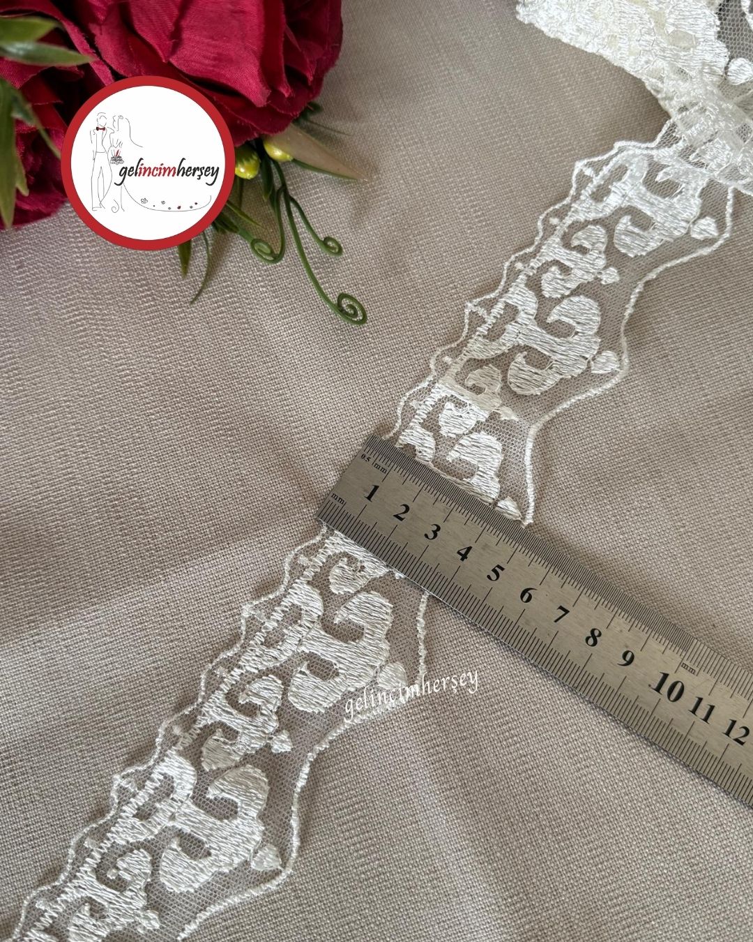 GelincimherşeyDarOsmanlıKremDantelTülGüpür5cm4mt2