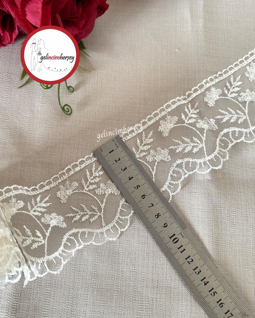 GelincimherşeyKaranfilKremDantelTülGüpür7.5cm4mt2