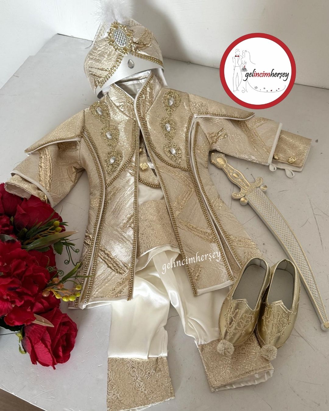 GelincimherşeyLüksTaşDetaylıOsmanlıŞehzadeSünnetKıyafeti