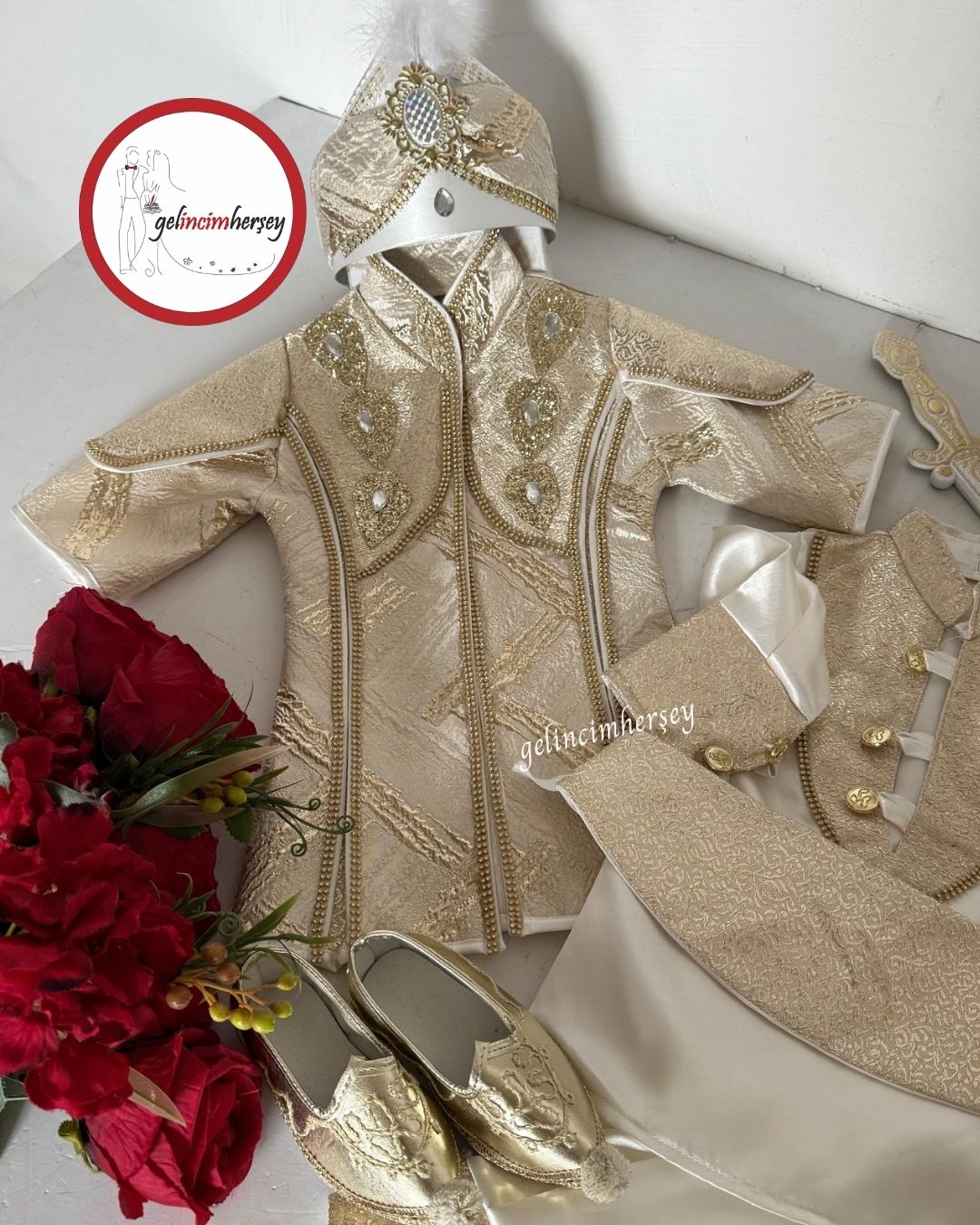 GelincimherşeyLüksTaşDetaylıOsmanlıŞehzadeSünnetKıyafeti1