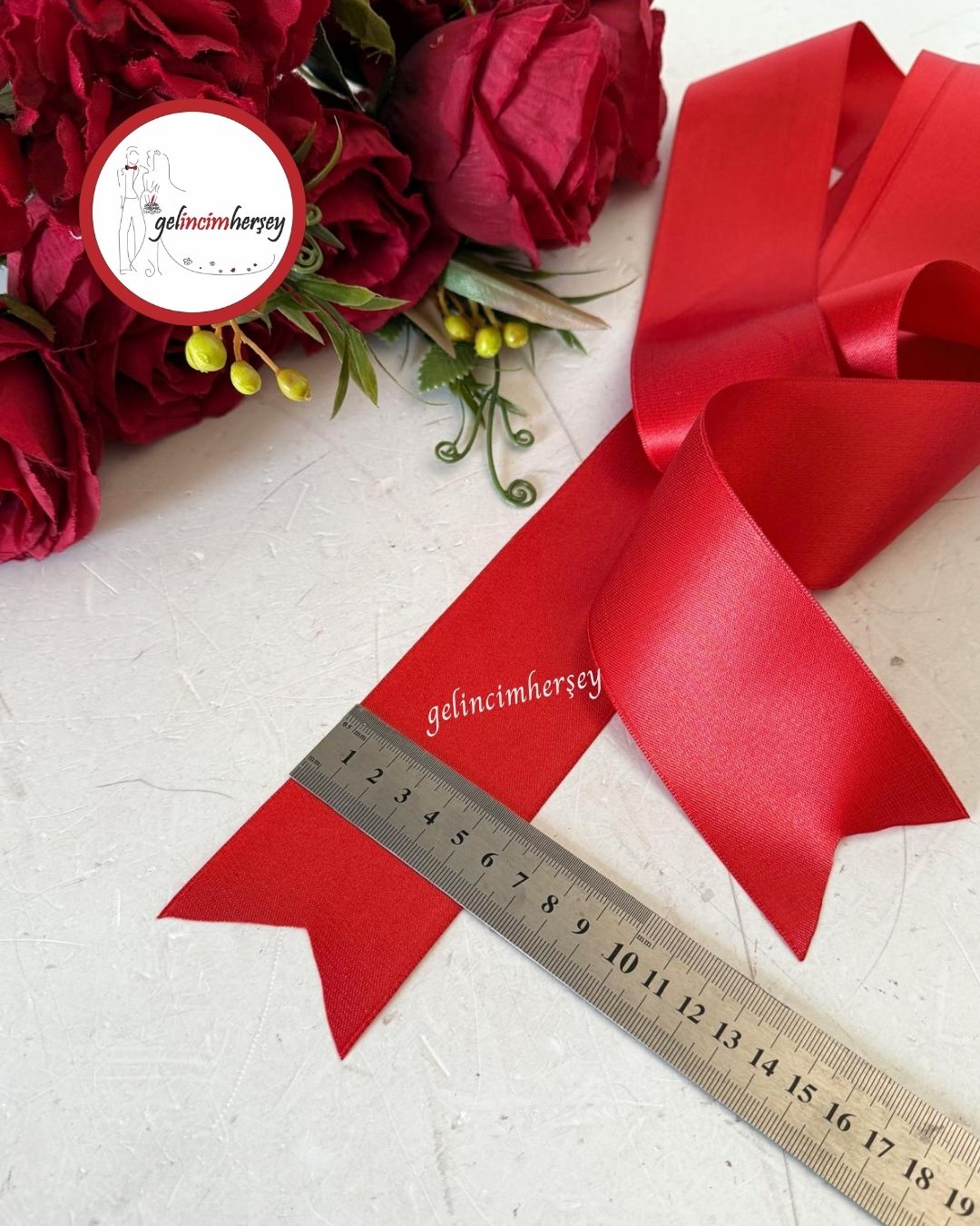 GelincimherşeySadeDüzKırmızıSatenGelinKuşağı1
