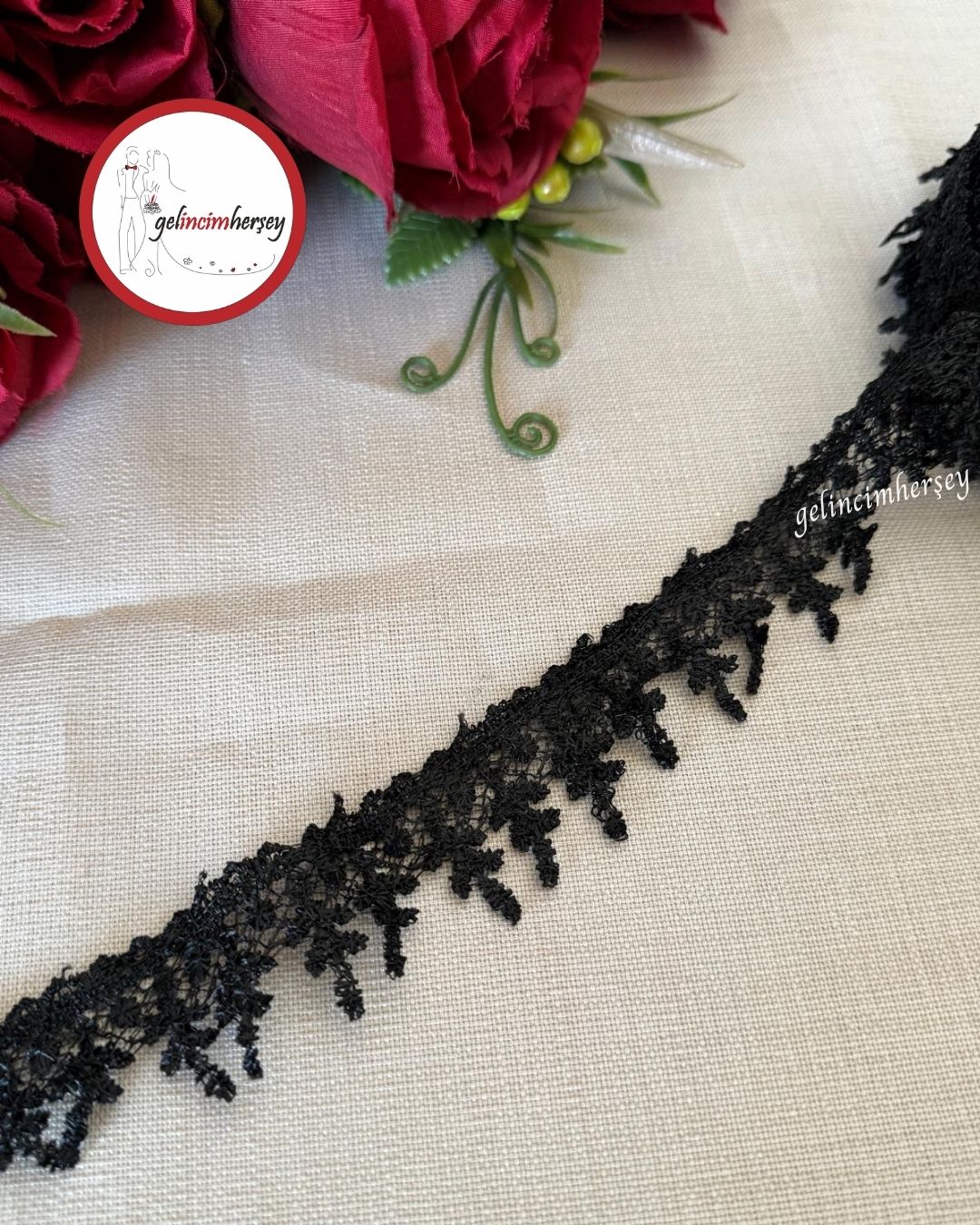 GelincimherşeySiyahDarİspanyolGüpür3cm4metre1