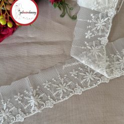 Gelincimherşey Yıldız Çiçek Desen Kırık Beyaz Petek Tül Güpür 4.5 cm 4 metre