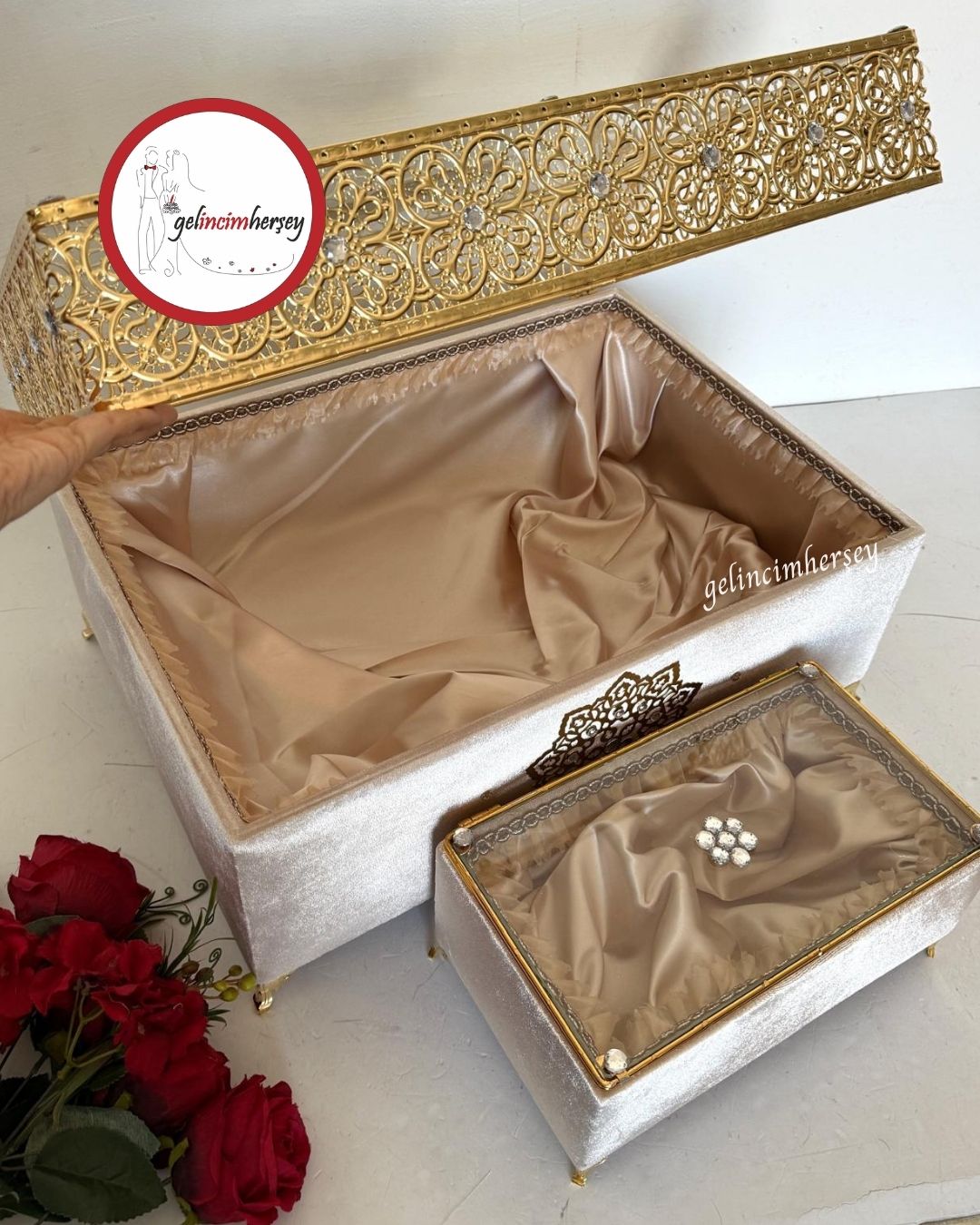 Gelincimherşey2'liCamFerforjeKapaklıGoldDetaylıGelinÇeyizSandığıCappucino4