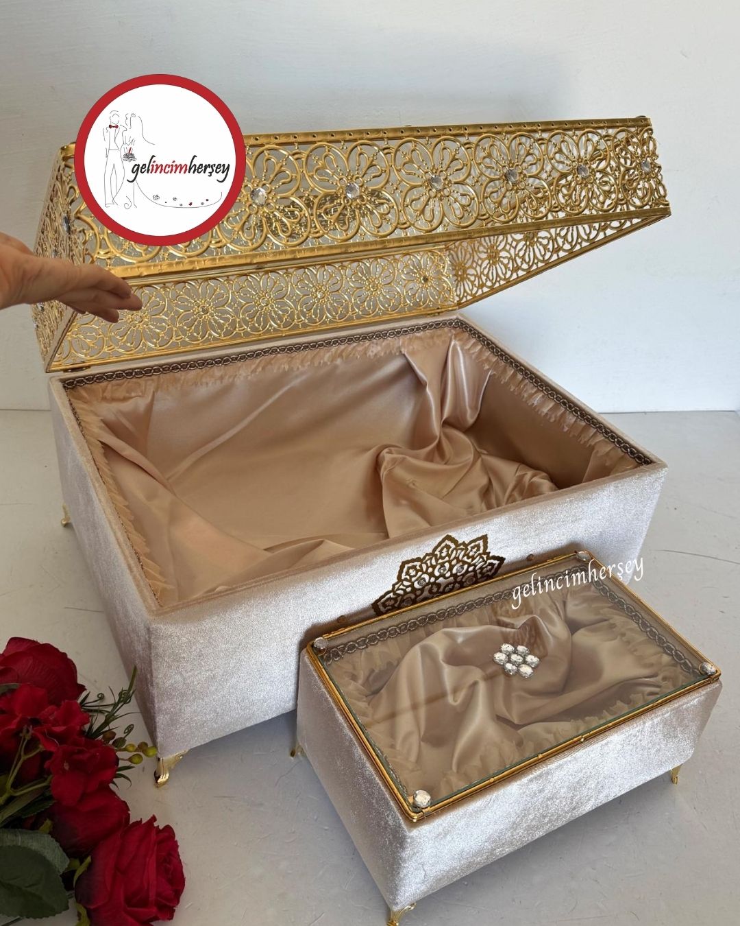 Gelincimherşey2'liCamFerforjeKapaklıGoldDetaylıGelinÇeyizSandığıCappucino5