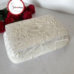 Gelincimherşey Vera Kadife Kaplama İnci ve Güpür İşlemeli Gelin Makyaj Çeyiz Sandığı